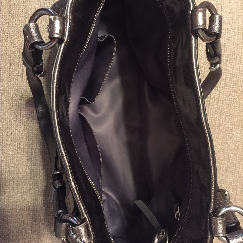 Authentic Coach Handbag - Picture 5 of 7